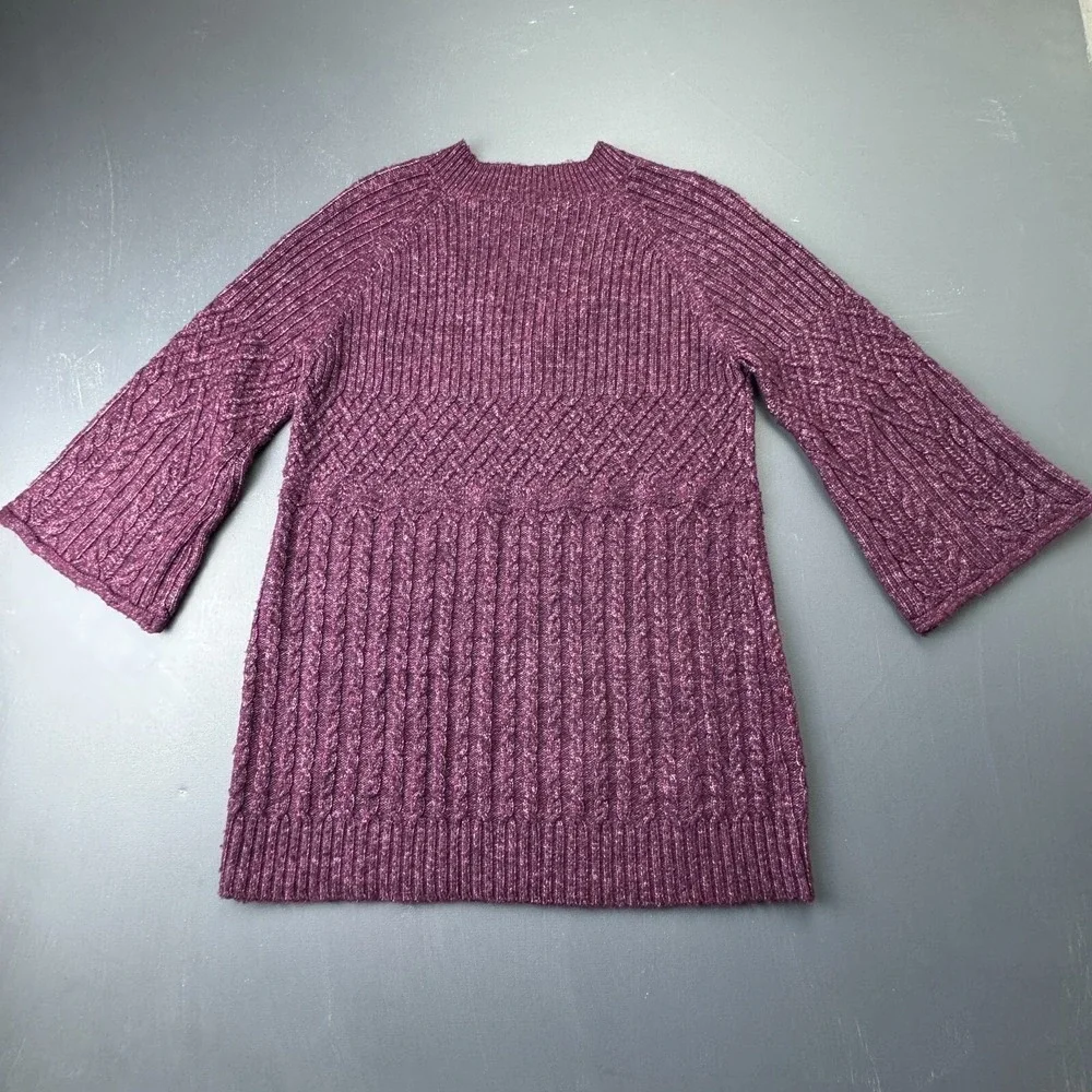 CAbi Womens Size Small Purple Ribbed Knit V Neck 3/4 Sleeve Pullover Sweater Top